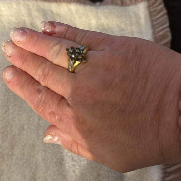 3/28–21 Sterling Silver Vermeil Sapphire Ring - Picture 2 of 6